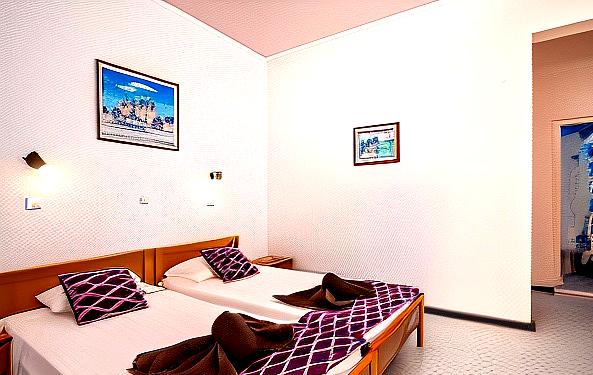 Faliro Hotel